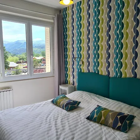 Bellevue 2* Chambon-sur-Lac