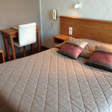 Hotel Bellevue Chambon-sur-Lac