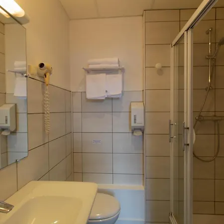 Hotel Bellevue Chambon-sur-Lac