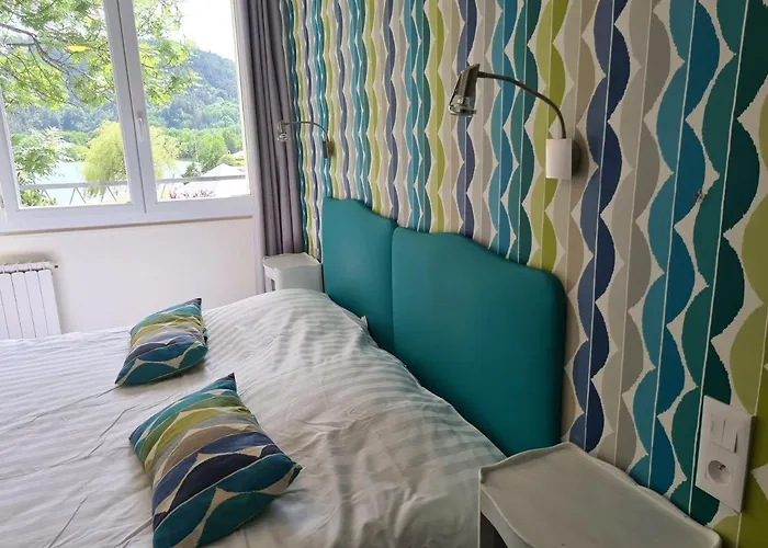 Bellevue Отель 2*