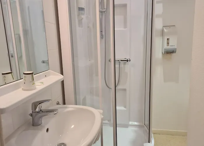 Отель Bellevue 2*