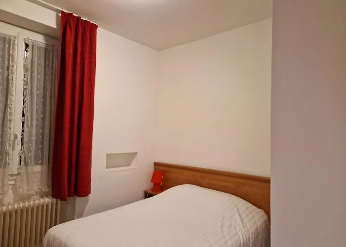 Отель Bellevue Шамбон-сюр-Лак