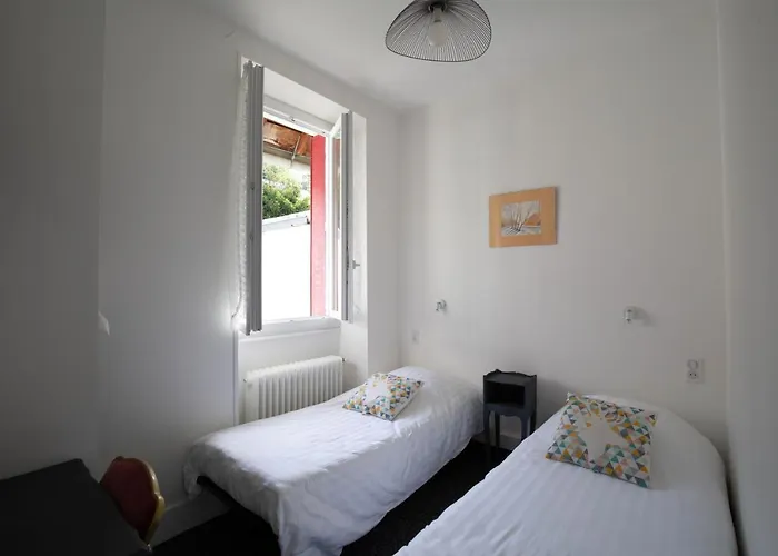 Bellevue 2* Шамбон-сюр-Лак