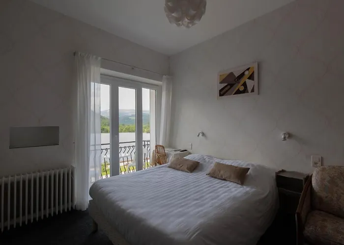 Ξενοδοχείο Bellevue 2*