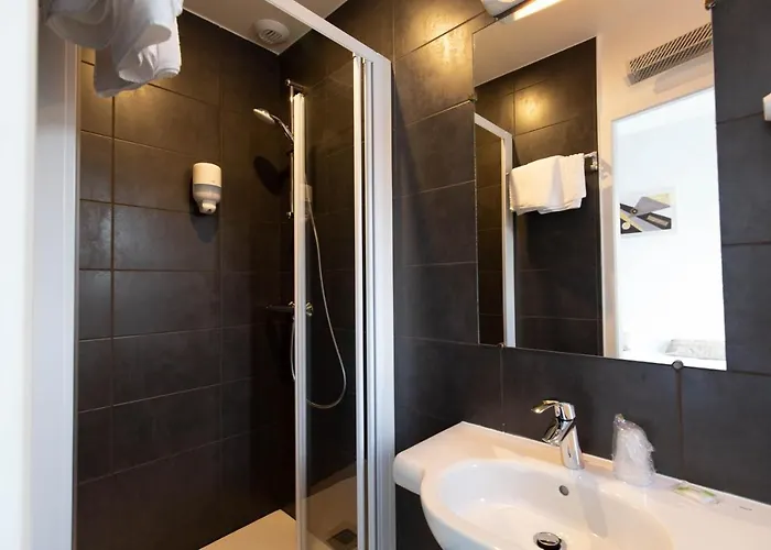 Bellevue Отель 2*